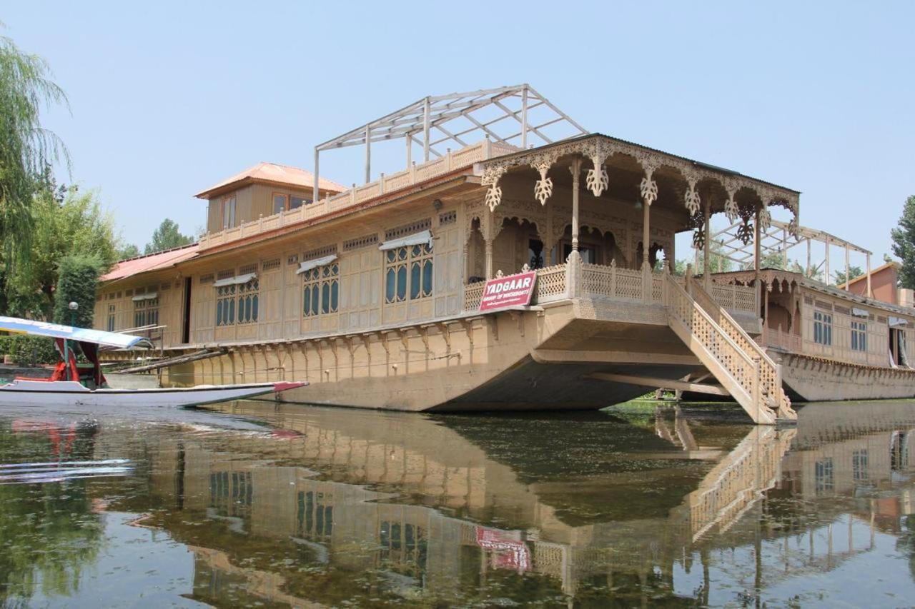 Yadgaar Houseboats Ξενοδοχείο Σριναγκάρ Εξωτερικό φωτογραφία